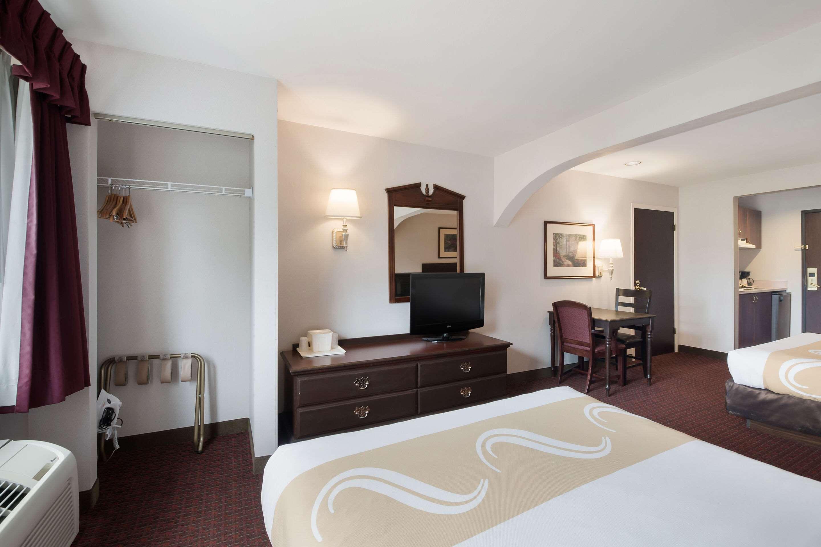 Quality Inn Grand Suites Bellingham Exterior foto