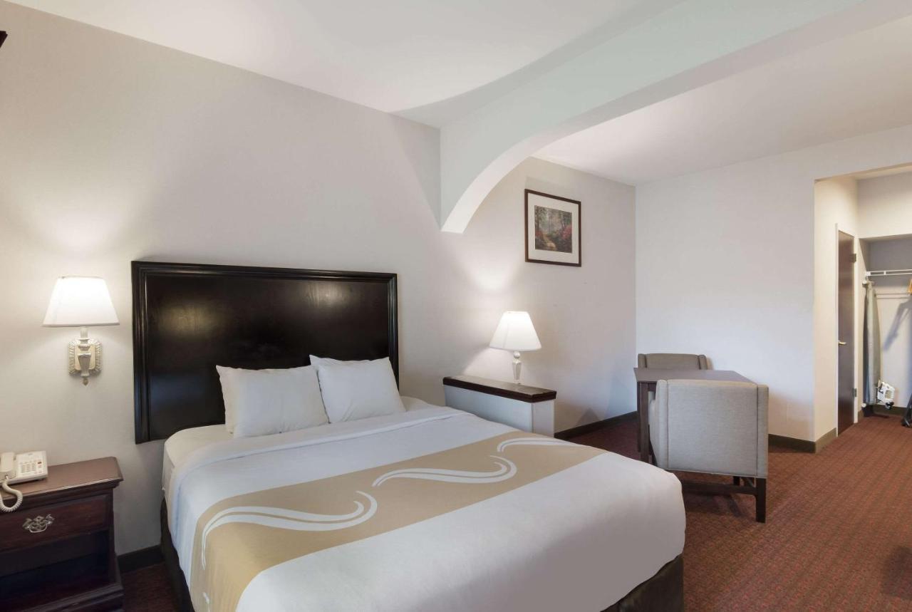 Quality Inn Grand Suites Bellingham Exterior foto